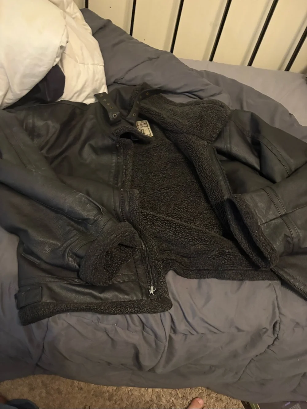 Wilda Men's Black Sherpa-Lined Bomber Jacket